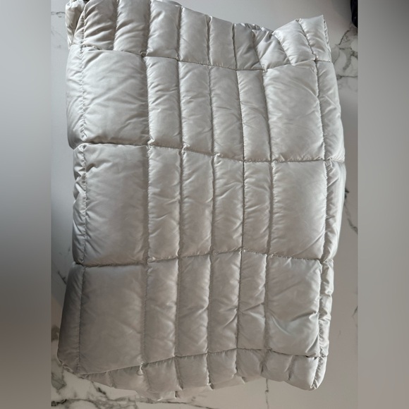 The North Face Long Puffer Jacket 💥 HOST PICK - Picture 7 of 14